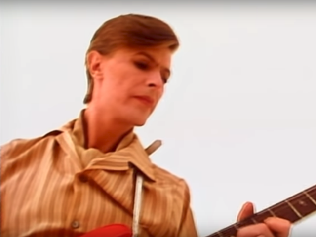 David Bowie – Be My Wife