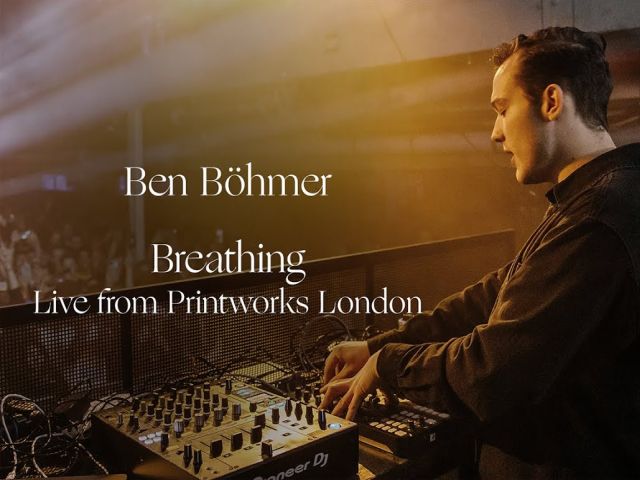 Ben Böhmer, Nils Hoffmann & Malou - Breathing (Live From Printworks)